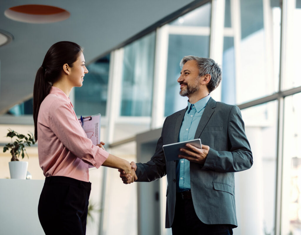 Arbeitgeber und Arbeitnehmer einigen sich